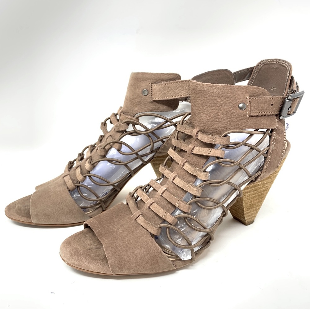 VINCE Camuto EVEL Brown Caged Sandal Stacked Block Heel Open Toe Womens Size 7.5